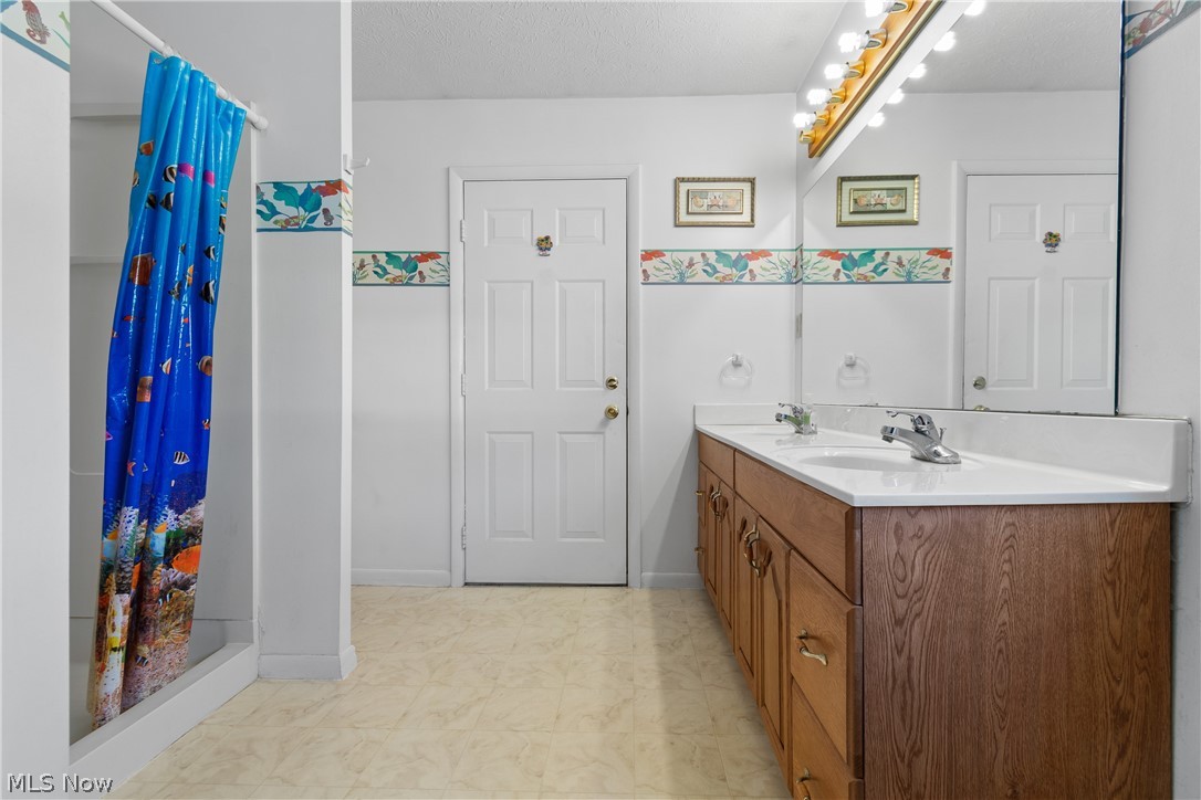 5030 Manchester Road Akron OH 44319