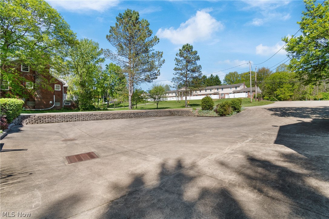 5030 Manchester Road Akron OH 44319