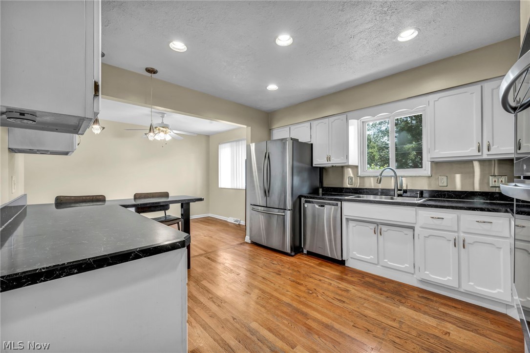 6957 Greenbriar Drive Parma Heights OH 44130