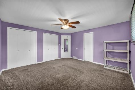 6957 Greenbriar Drive Parma Heights OH 44130