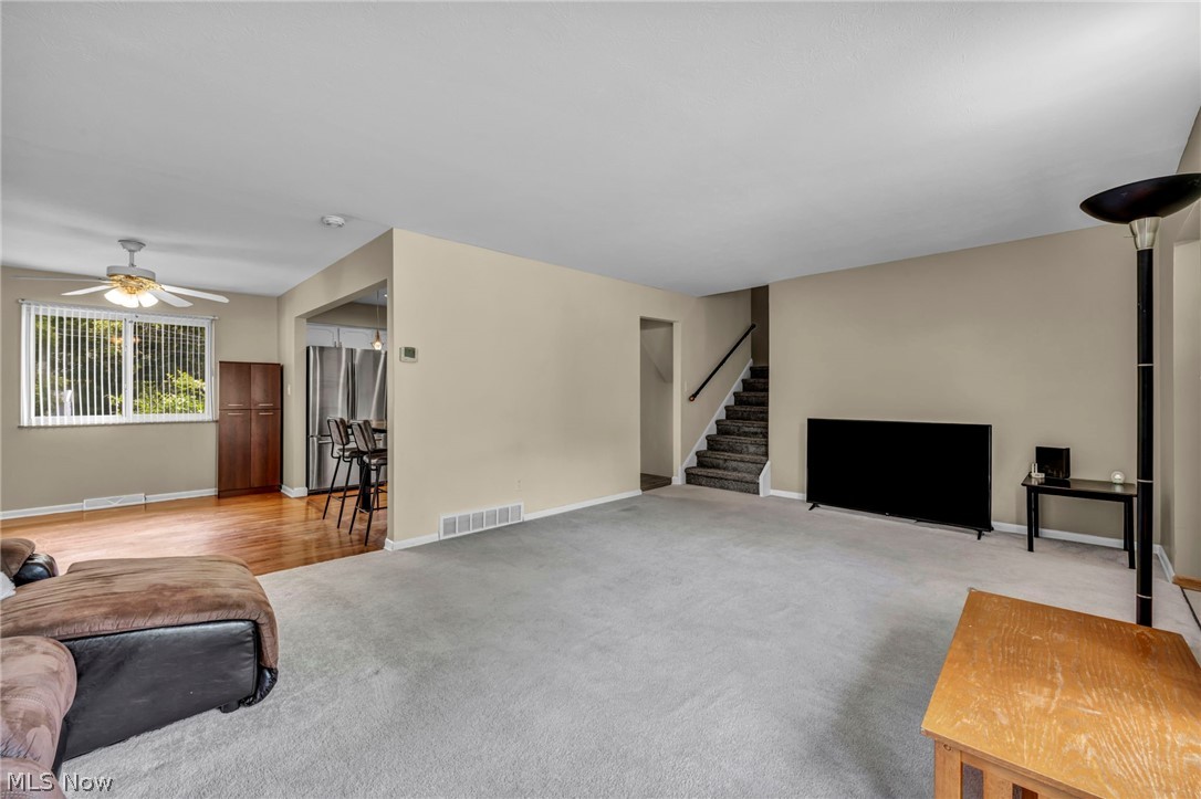 6957 Greenbriar Drive Parma Heights OH 44130