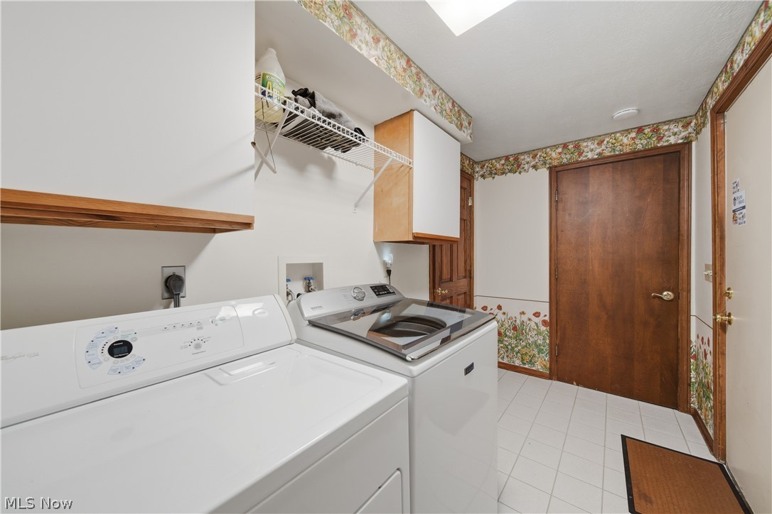 6118 Wiclif Street NE Canton OH 44721