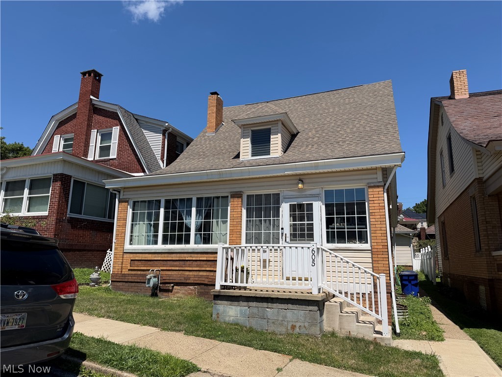 605 Mckinnon Avenue East Liverpool OH 43920