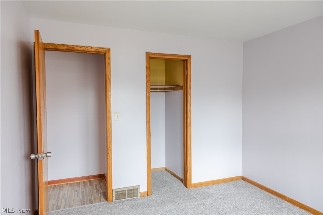 1177 Neptune Avenue Akron OH 44301