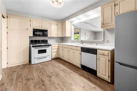 528 Midland Drive Mansfield OH 44903