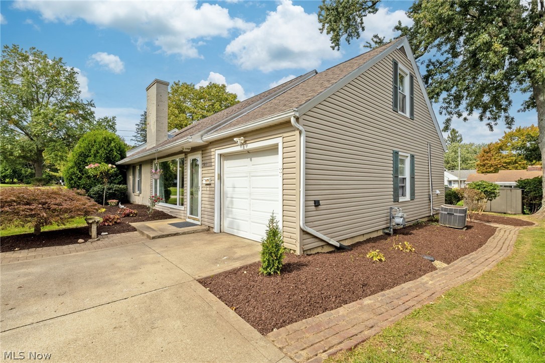 528 Midland Drive Mansfield OH 44903