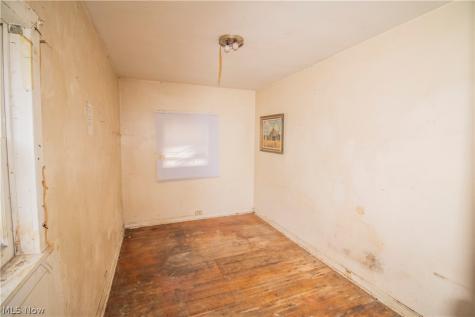 9207 Cannon Avenue Cleveland OH 44105