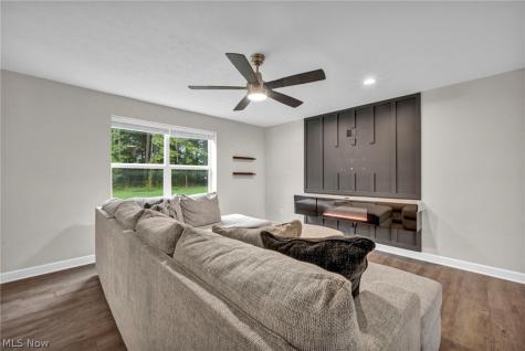 6823 Glendale Road North Ridgeville OH 44039