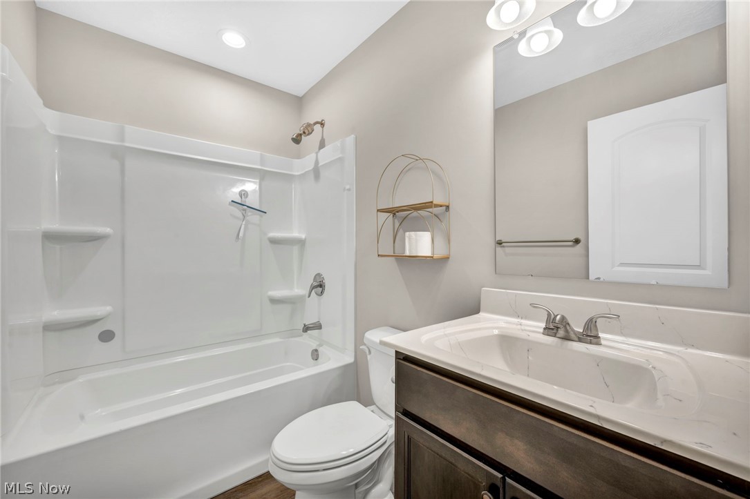 6823 Glendale Road North Ridgeville OH 44039