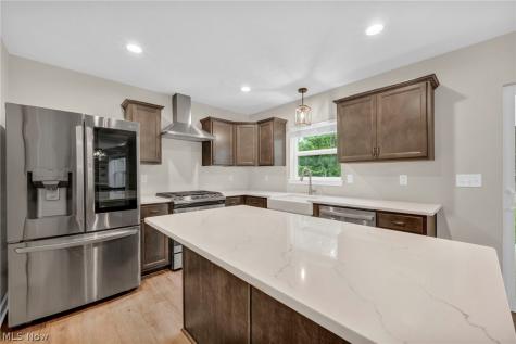 6823 Glendale Road North Ridgeville OH 44039