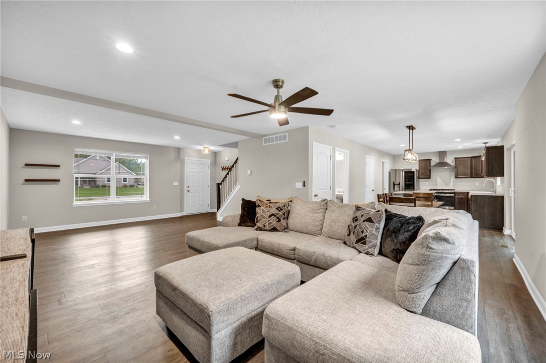 6823 Glendale Road North Ridgeville OH 44039