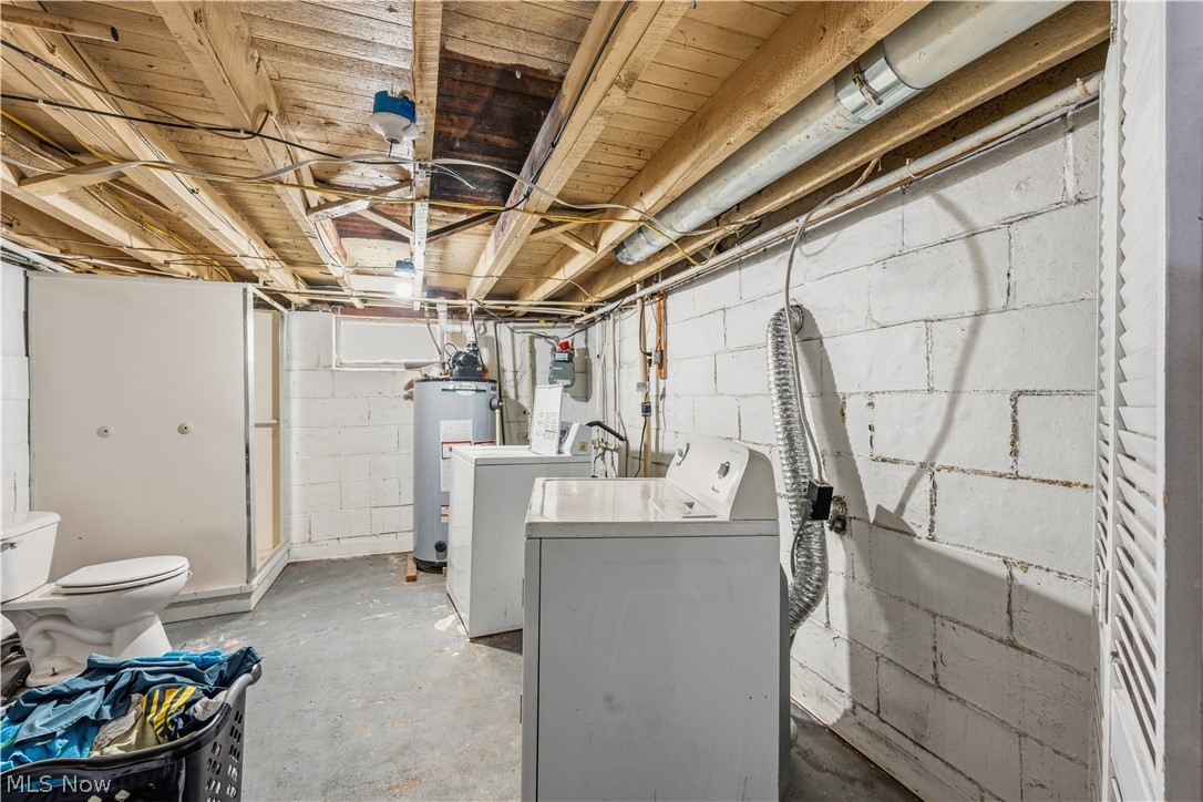 529 Park Avenue NW New Philadelphia OH 44663