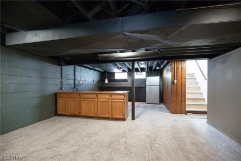 14728 Harley Avenue Cleveland OH 44111
