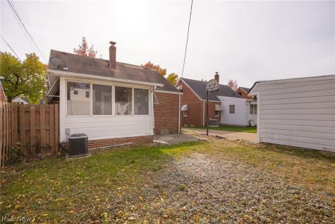 14728 Harley Avenue Cleveland OH 44111