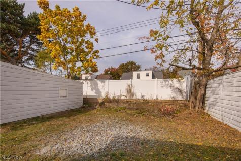 14728 Harley Avenue Cleveland OH 44111