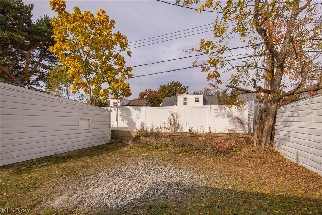 14728 Harley Avenue Cleveland OH 44111