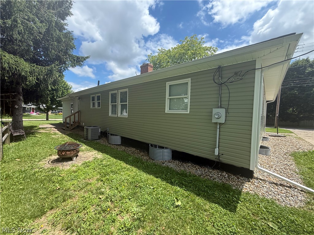 419 Dickson Street Wellington OH 44090