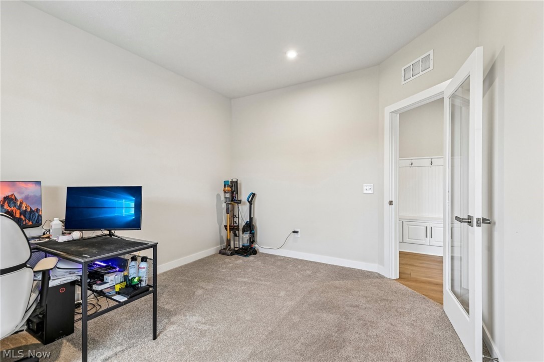 5580 Whispering Pines Lane Sheffield Village OH 44054