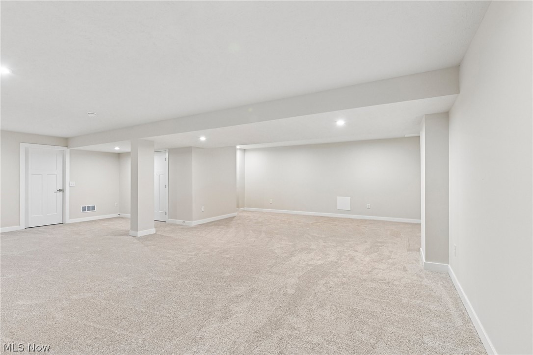 5580 Whispering Pines Lane Sheffield Village OH 44054