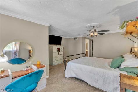 5284 Case Road North Ridgeville OH 44039