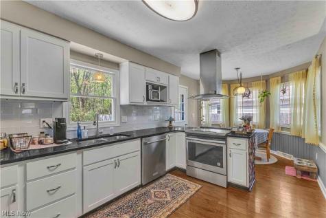 5284 Case Road North Ridgeville OH 44039