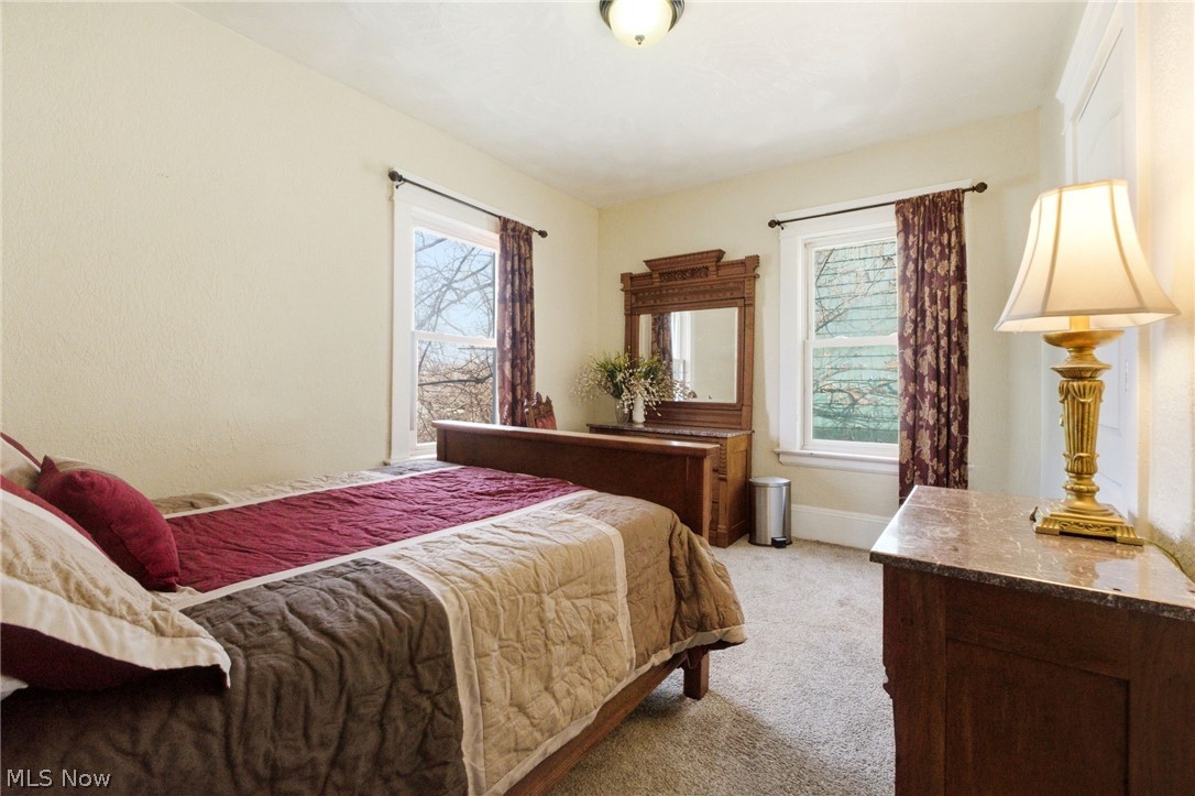 2182 E 80th Street Cleveland OH 44103