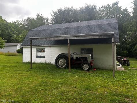 5742 Grove Road Clinton OH 44216