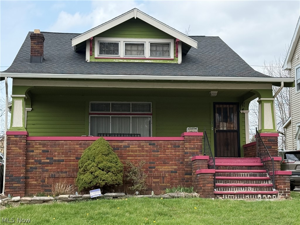 13207 S Parkway Garfield Heights OH 44105
