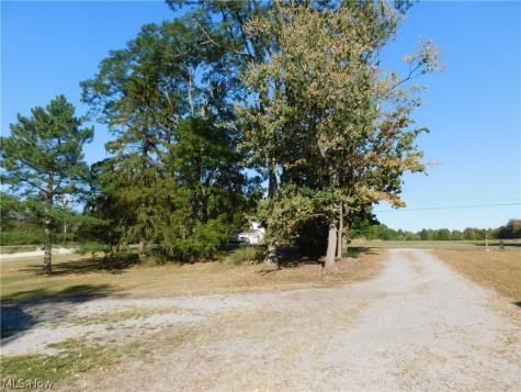 2547 Industry Road Atwater OH 44201