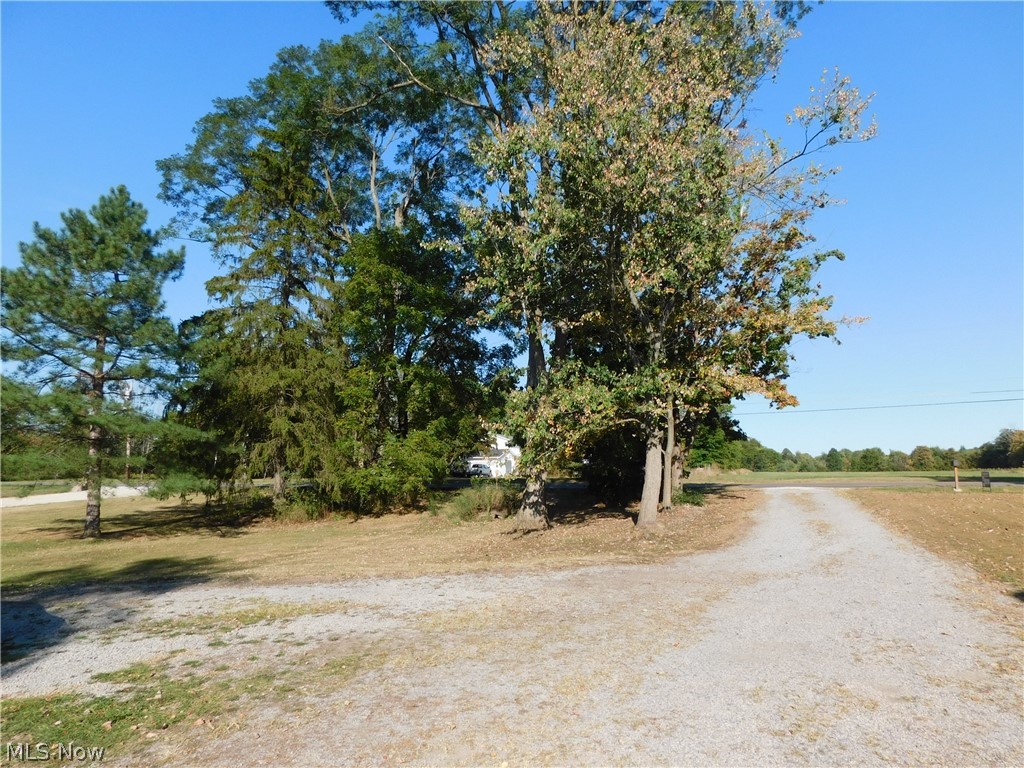2547 Industry Road Atwater OH 44201
