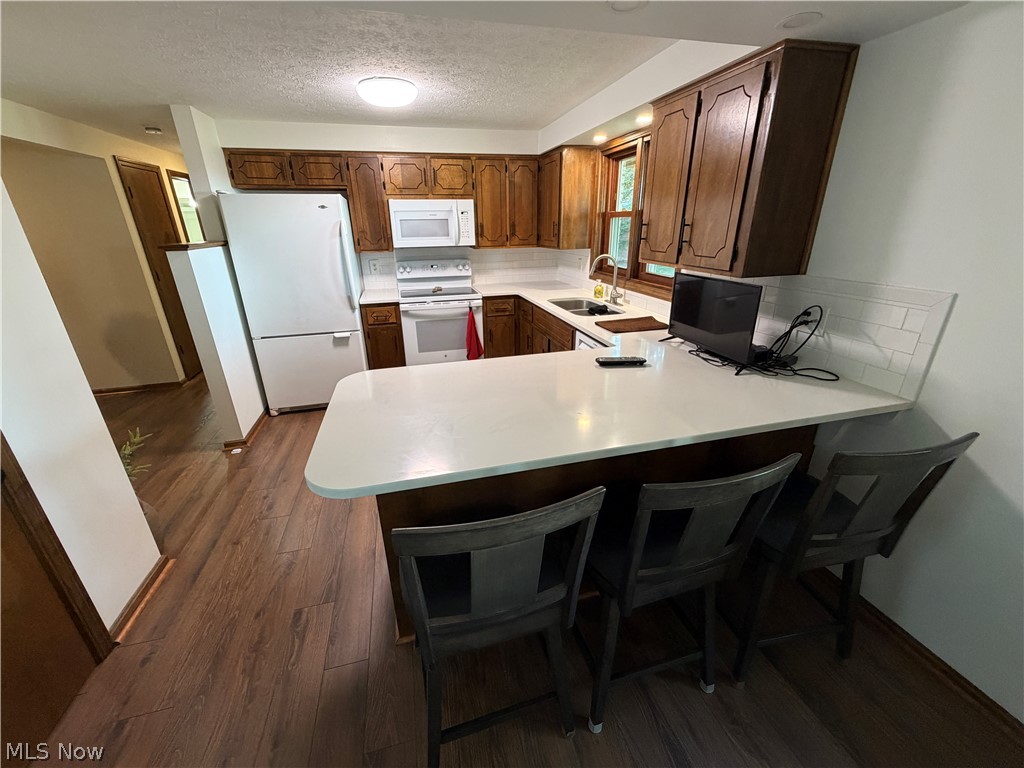 5319 Tanglewood Drive NE Louisville OH 44641