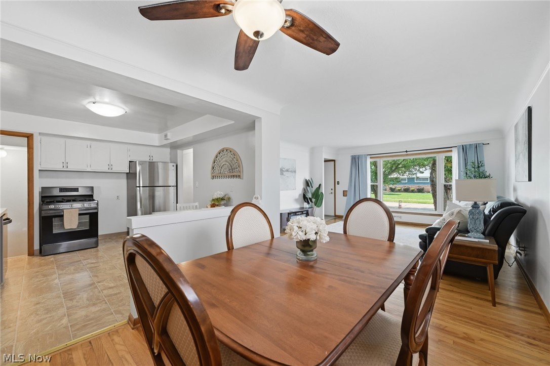 7263 Oakwood Road Parma OH 44130