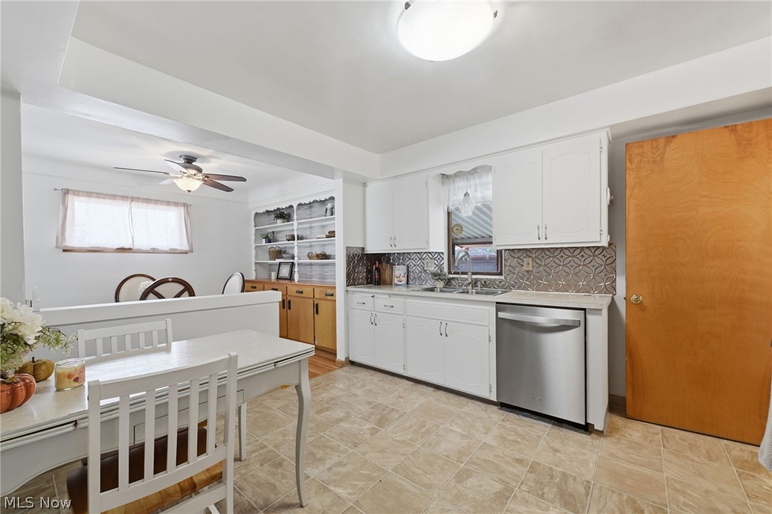 7263 Oakwood Road Parma OH 44130