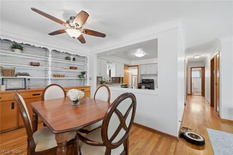7263 Oakwood Road Parma OH 44130
