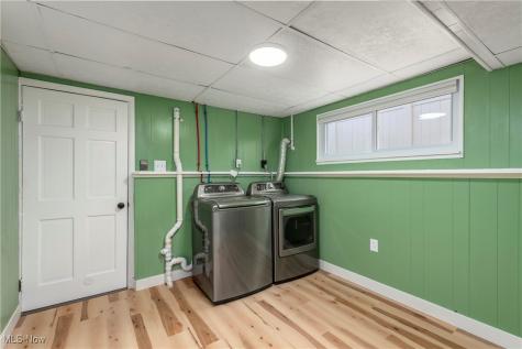 24114 Vincent Drive North Olmsted OH 44070