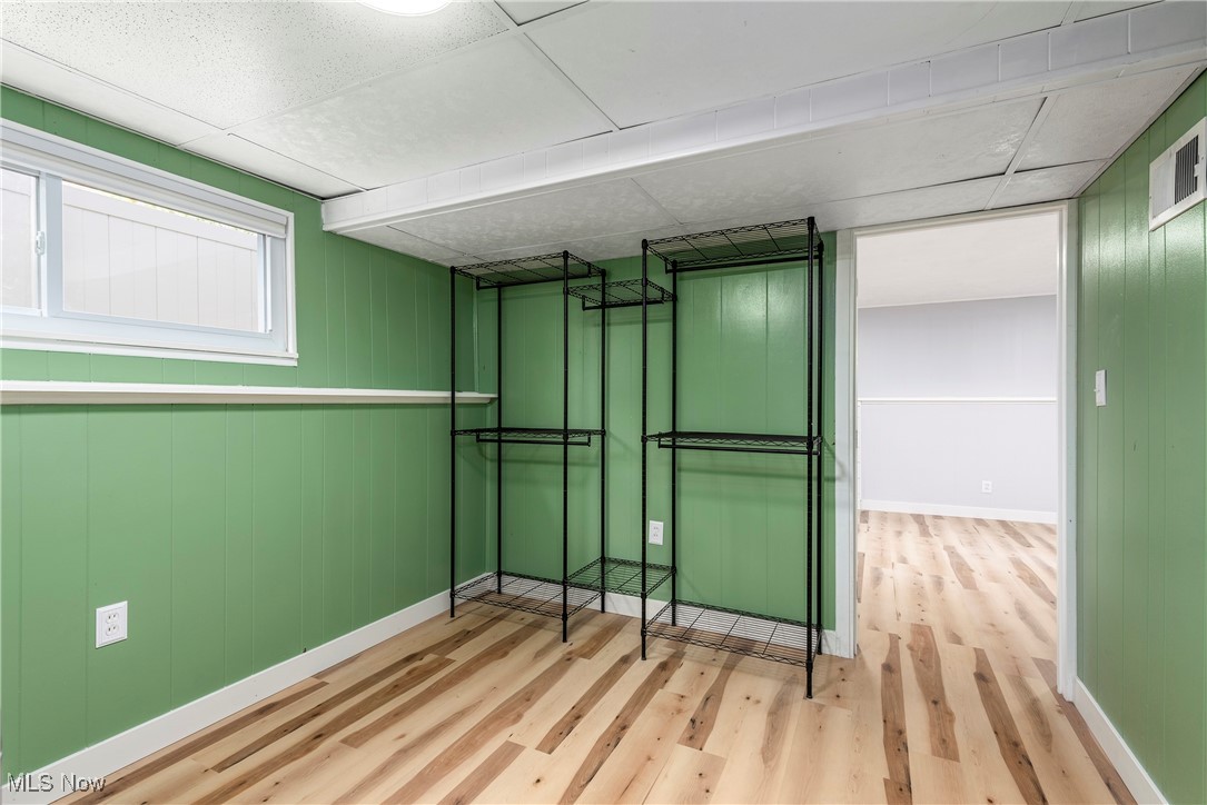 24114 Vincent Drive North Olmsted OH 44070