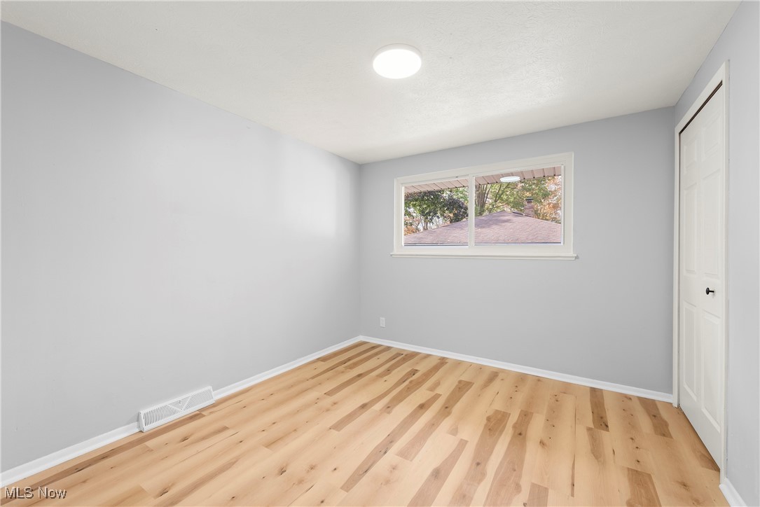 24114 Vincent Drive North Olmsted OH 44070