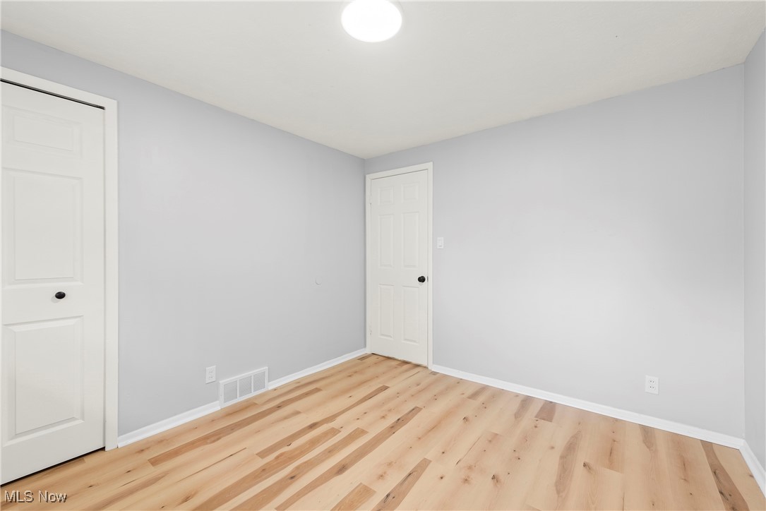 24114 Vincent Drive North Olmsted OH 44070