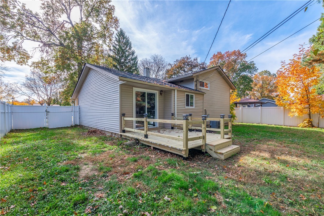 24114 Vincent Drive North Olmsted OH 44070