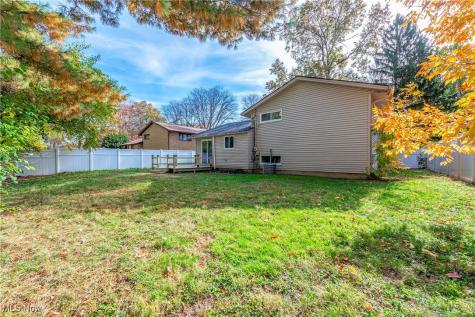24114 Vincent Drive North Olmsted OH 44070
