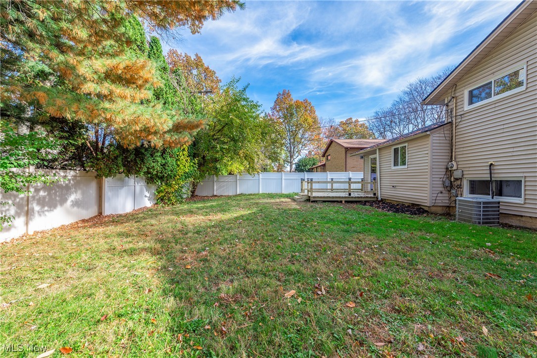 24114 Vincent Drive North Olmsted OH 44070