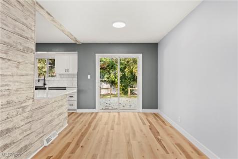 24114 Vincent Drive North Olmsted OH 44070