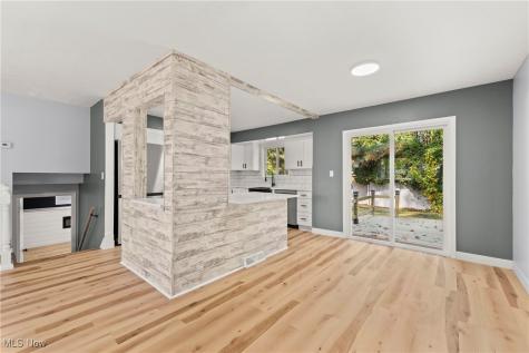 24114 Vincent Drive North Olmsted OH 44070