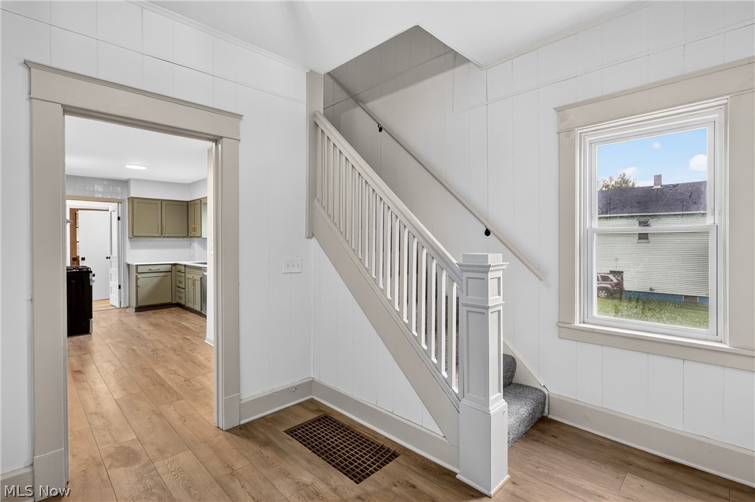 131 Madison Street Campbell OH 44405