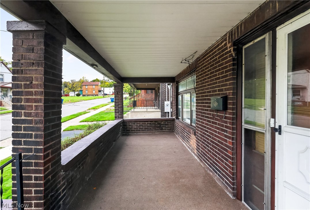 131 Madison Street Campbell OH 44405