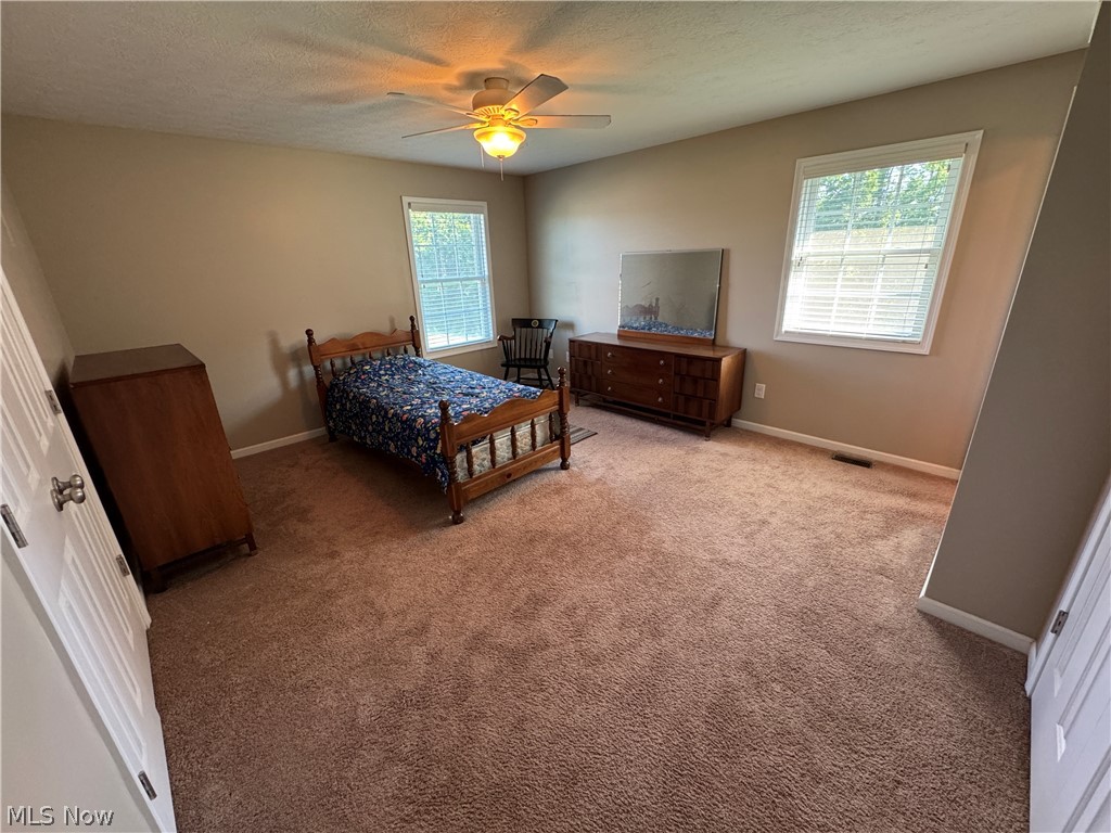 37897 Harry's Ridge Road Barnesville OH 43713