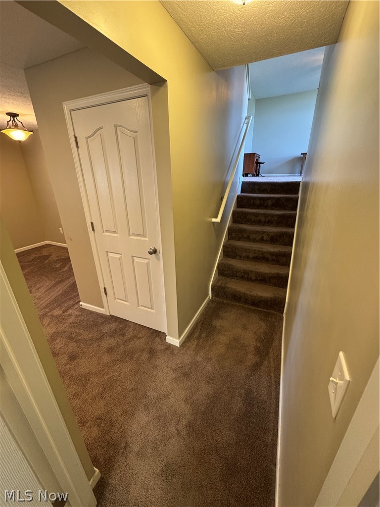 37897 Harry's Ridge Road Barnesville OH 43713