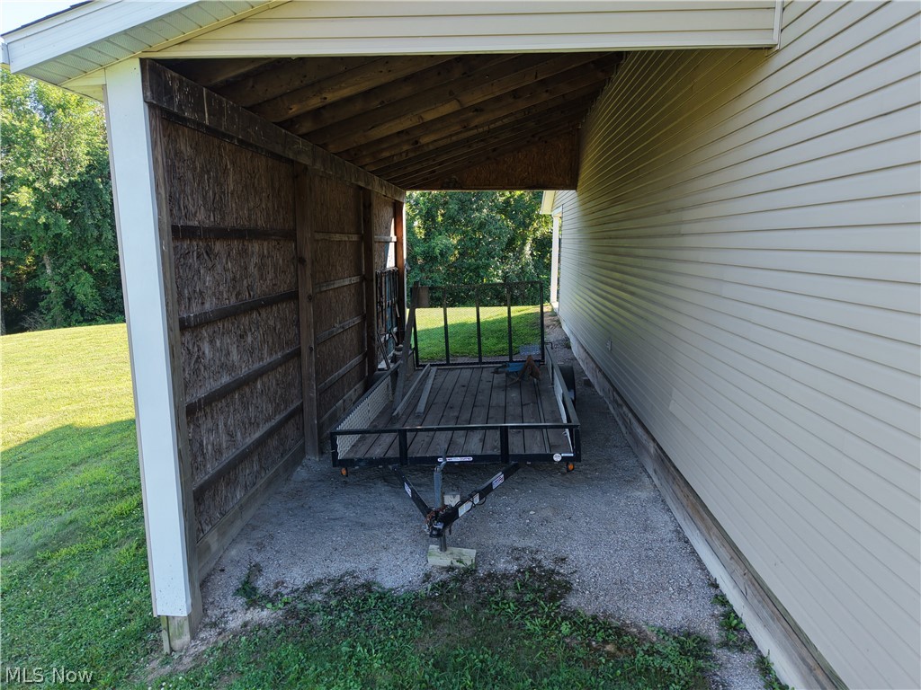 37897 Harry's Ridge Road Barnesville OH 43713