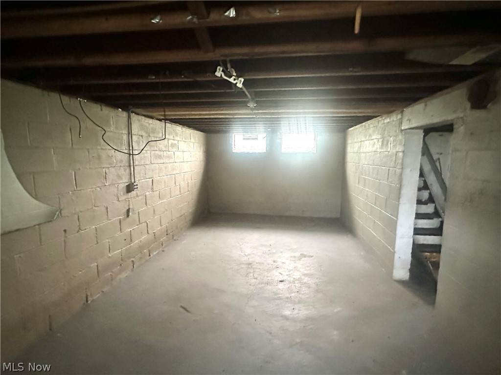 3927 E 153rd Street Cleveland OH 44128