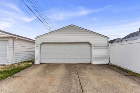 7814 Bertha Avenue Parma OH 44129
